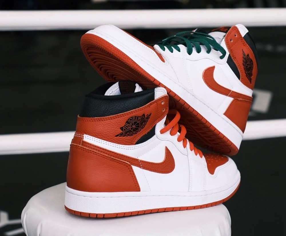 AJ1,Heritage,555088-161  闪电倒钩的情侣款！？「新芝加哥」AJ1 最新实物曝光！