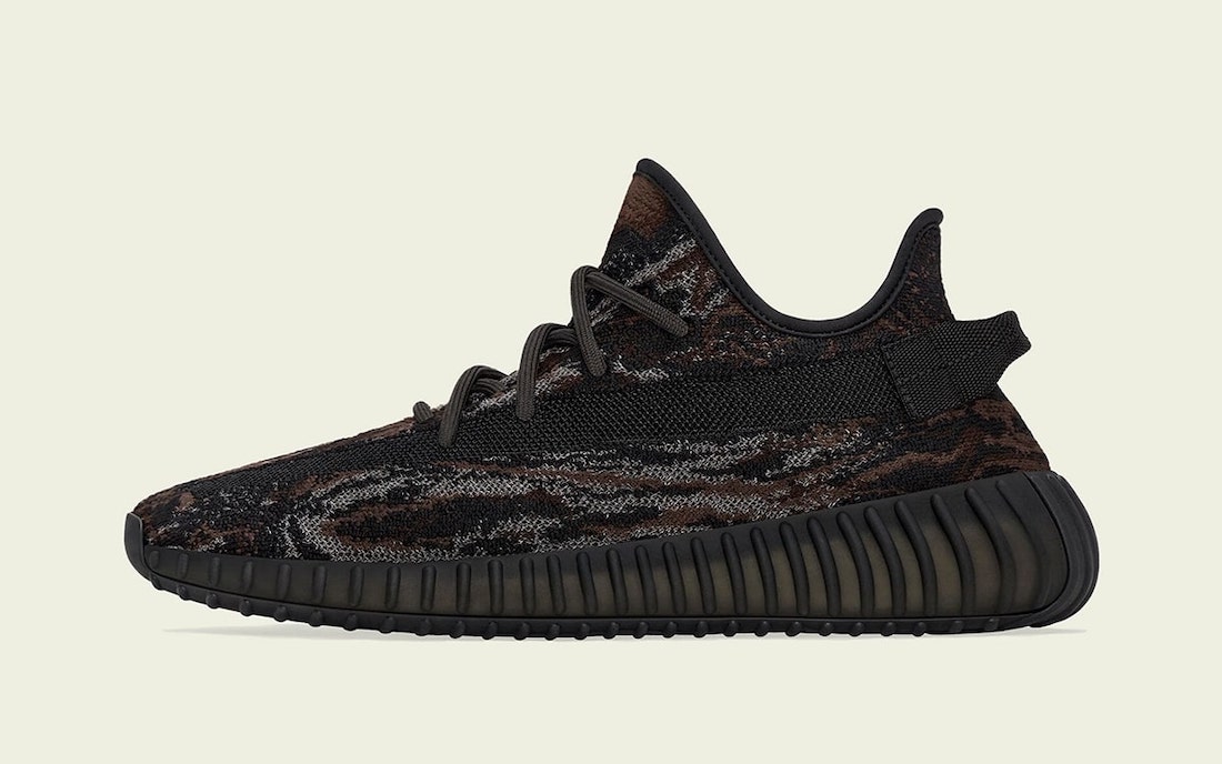 adidas,Yeezy,Yeezy Boost 350 V  今年最后一双 Yeezy 350 V2！「迷彩黑天使」官图释出！