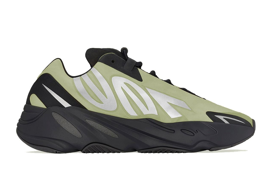 Yeezy,2022  一篇看完 Yeezy 明年发售计划！网友：350 还是 yyds！