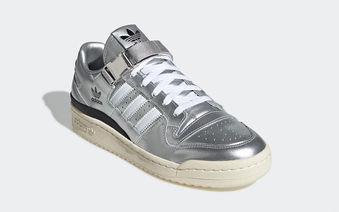 atmos,adidas,Forum Low,Forum H  金属银造型太科幻！全新 atmos x adidas 官图曝光！