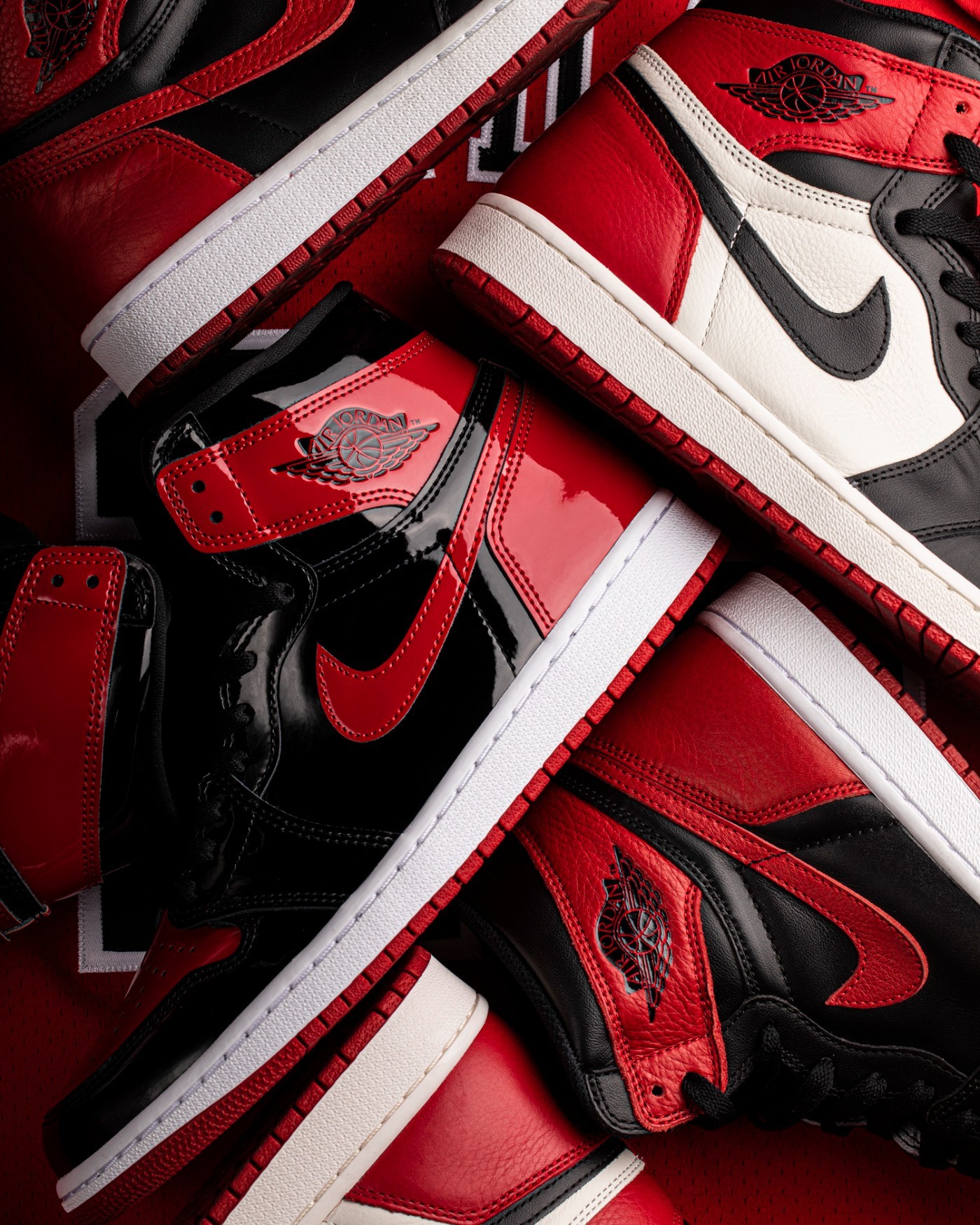 AJ1,Air Jordan 1,发售  市价小涨！今早「漆皮禁穿」AJ1 你中了吗？