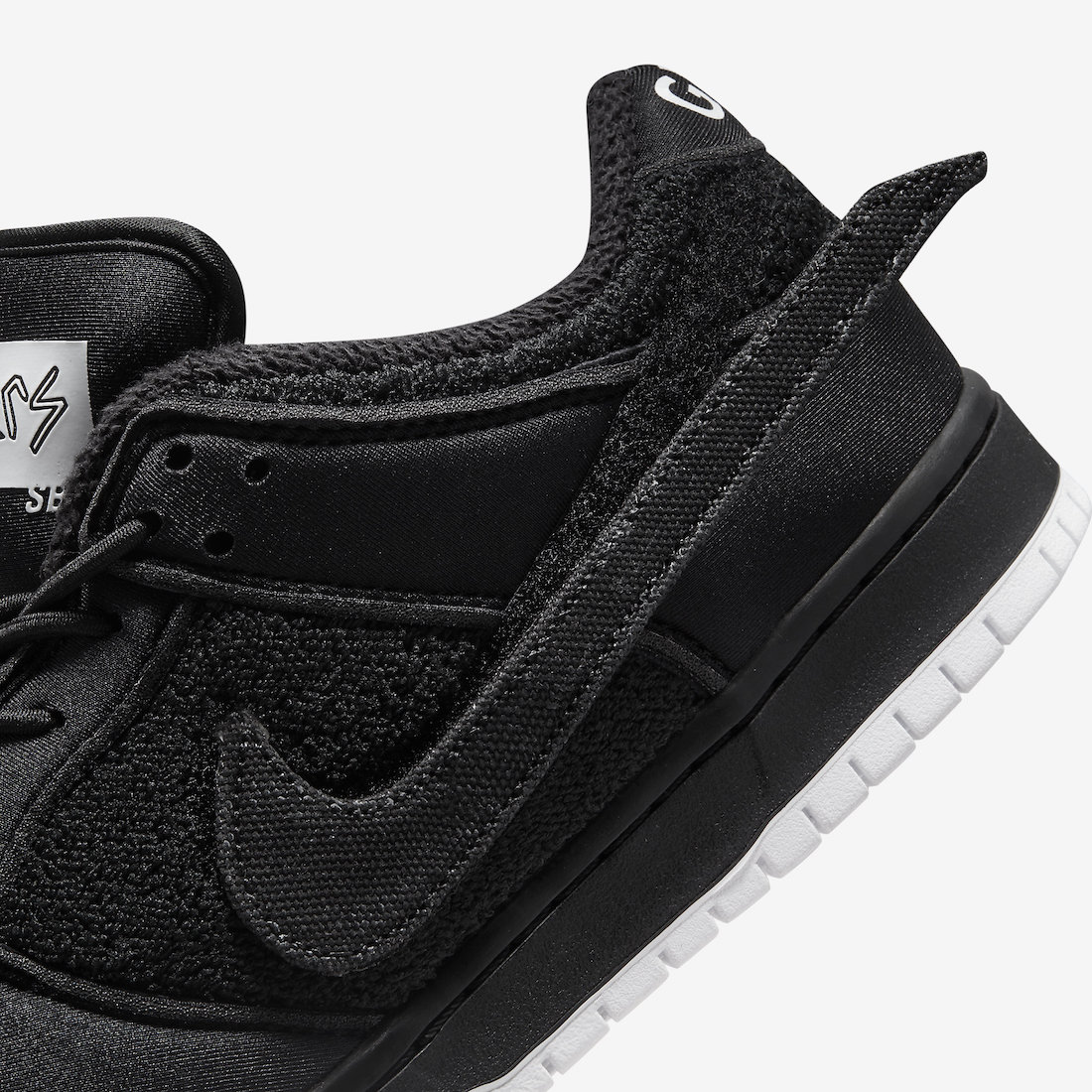 Dunk SB,Nike,发售,DH7756-010  全鞋面魔术贴？！这双联名 Dunk SB 玩法肯定不少！