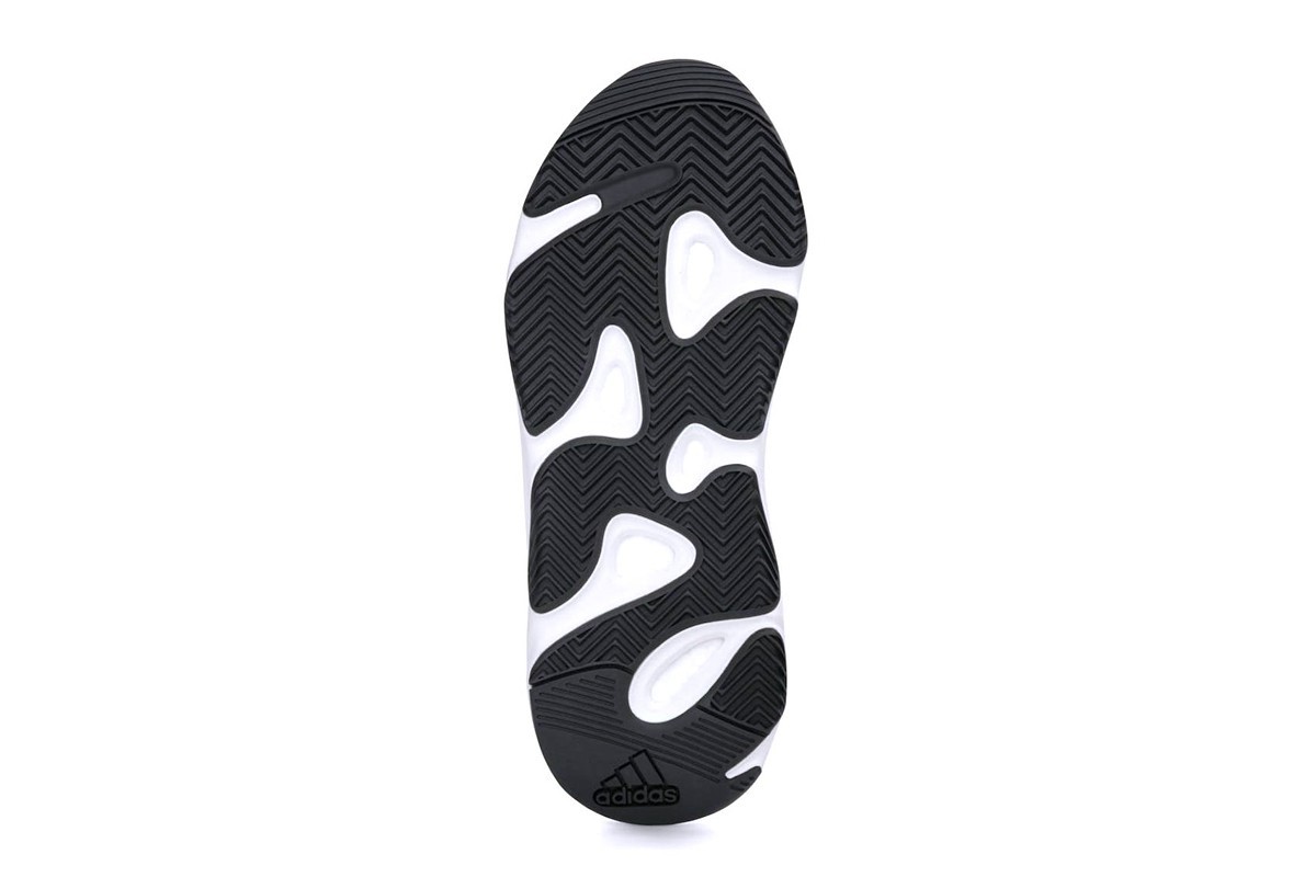 关注度,超,高的,老爹,鞋,Yeezy,Boost,700,  市价近 3000！初代 Yeezy Boost 700 即将回归！