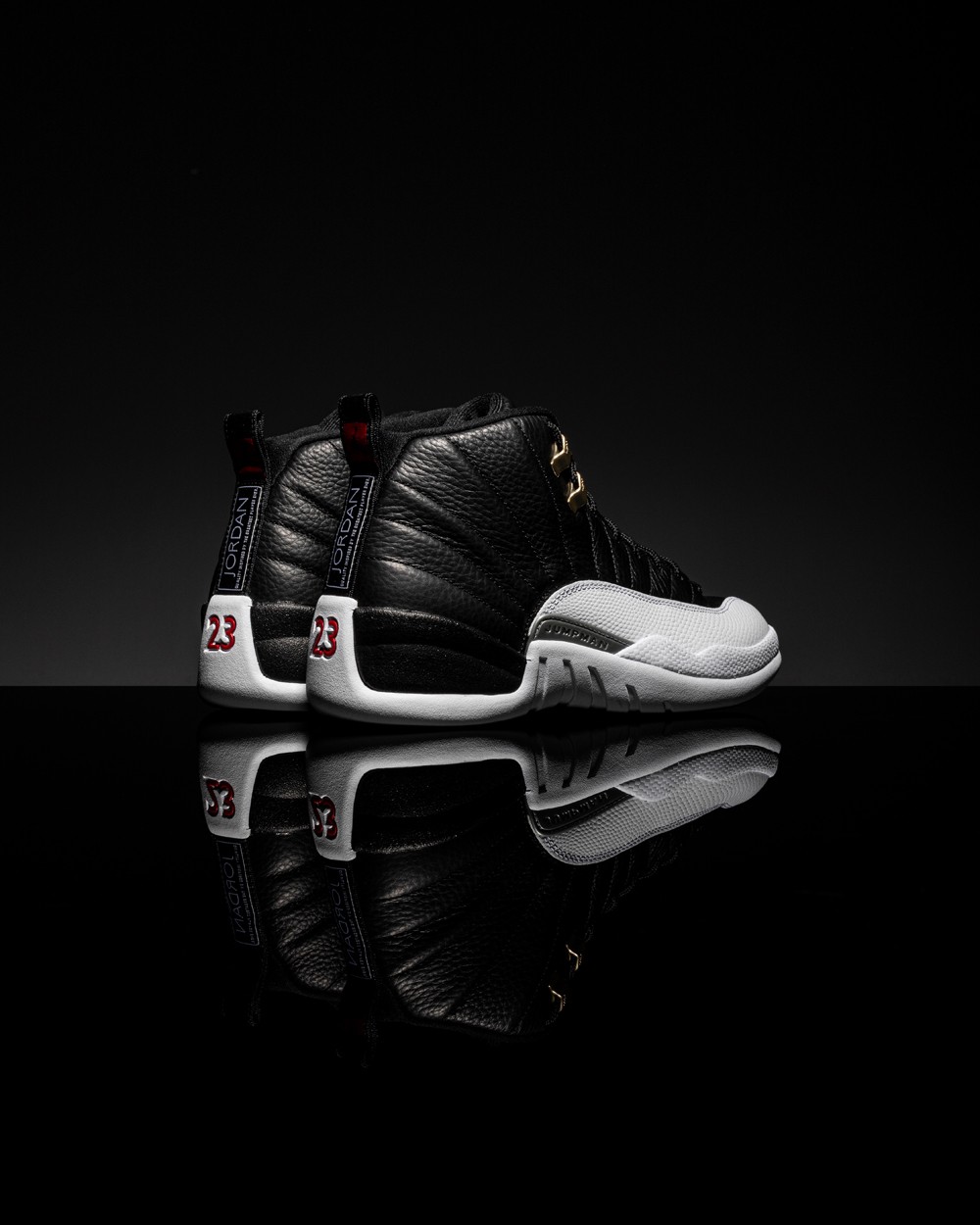 Air Jordan 12,AJ,季后赛  苦等十年终于回归！今年第一双「出必入 AJ」开箱上脚！要被 Jordan 榨干了！