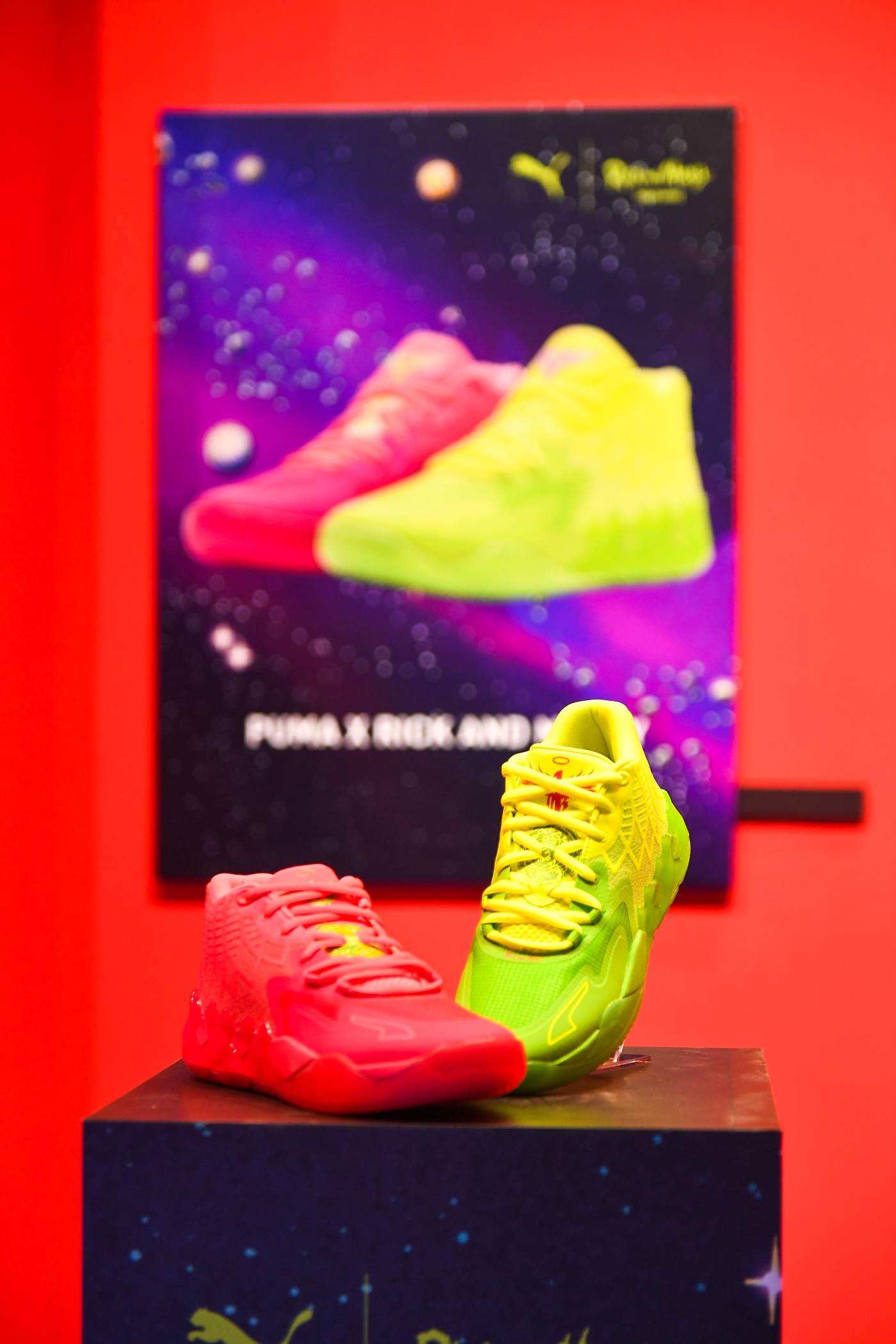 Rick and Morty,376443-13,Buzz  PUMA 刚刚又官宣了！骚气鸳鸯配色 MB.01 你抢到了吗？！