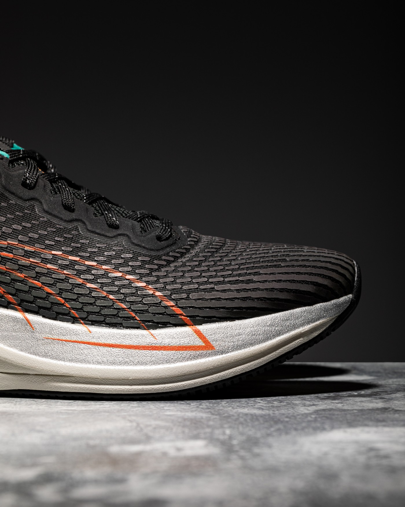 PUMA,Velocity Nitro WTR  「黑科技跑鞋」再度升级！炫彩反光太吸睛！入手链接曝光！