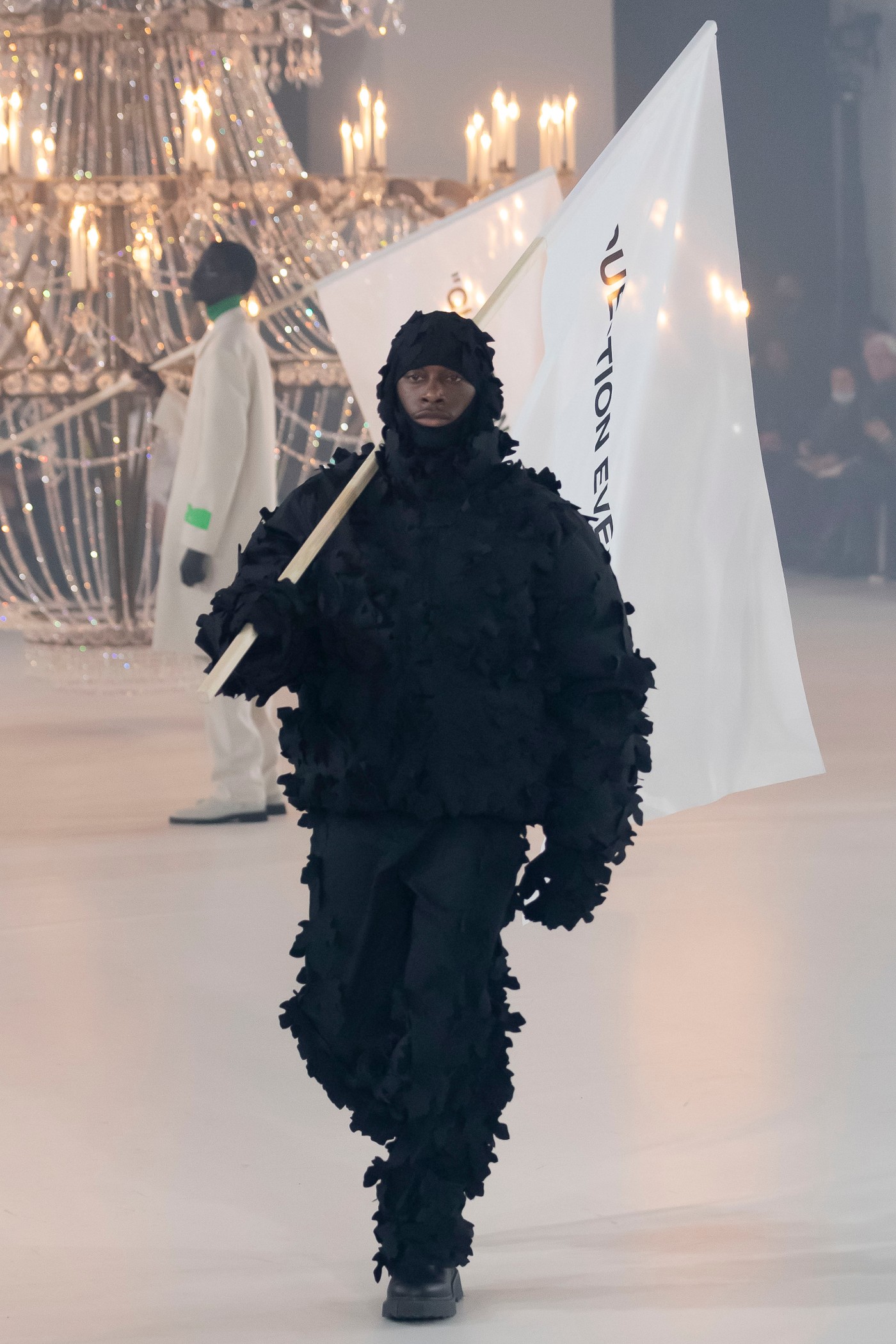 Off White  Virgil 参与设计最后一季！Off-White™ 推出 2022 秋冬系列！