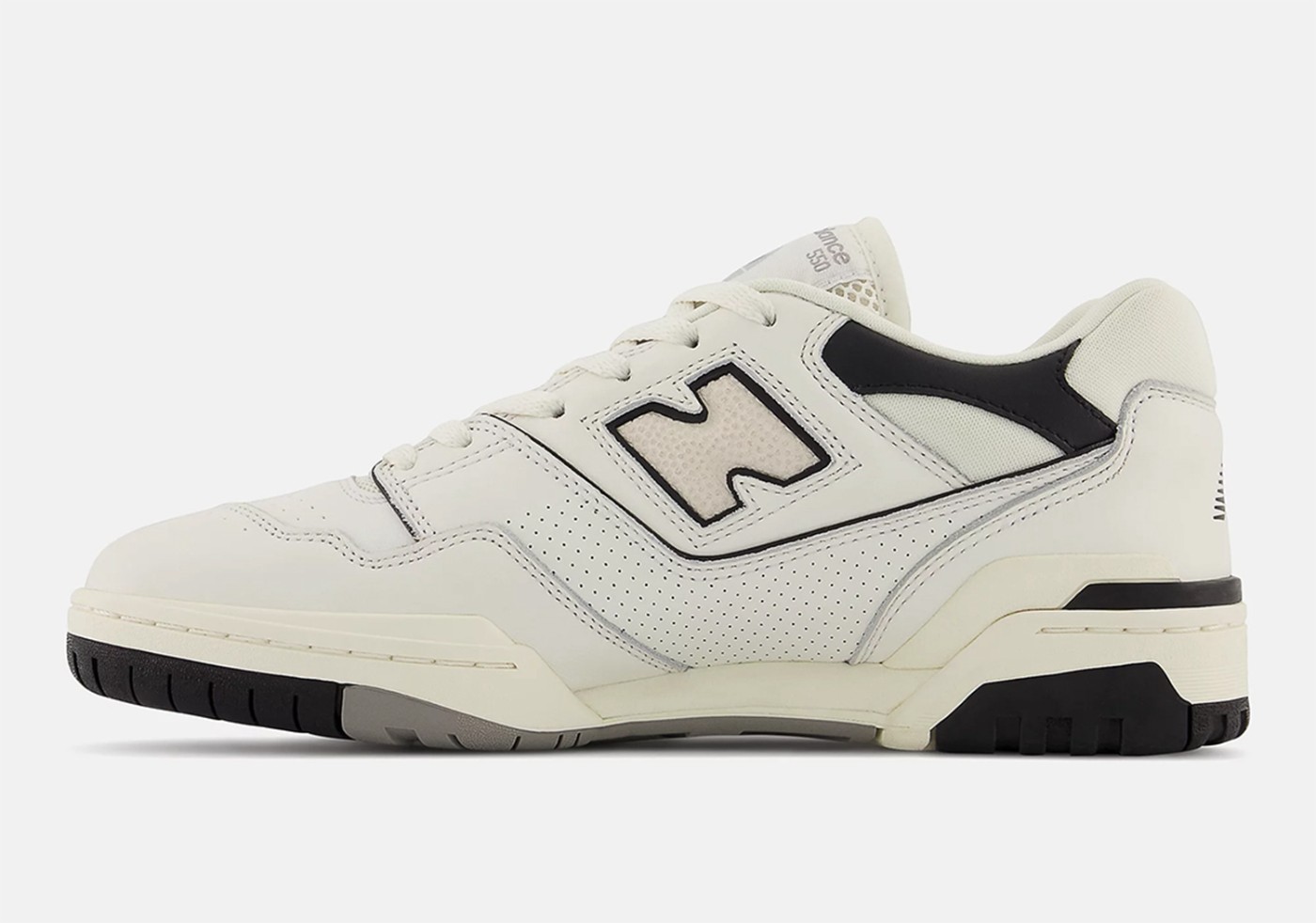 New Balance,BB550LWT,550  纯白配色复古风拉满！全新 NB 550 官图曝光！