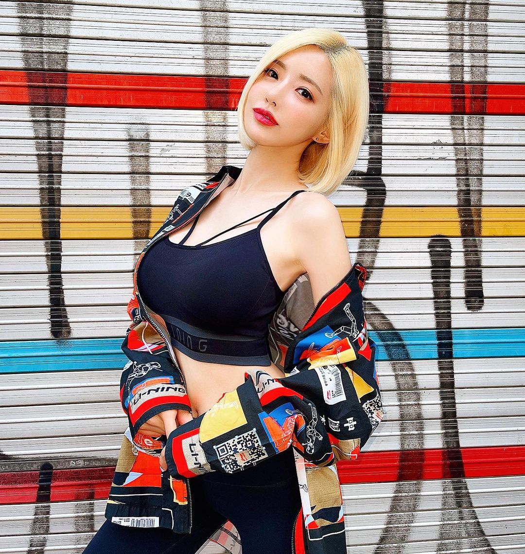 中国李宁,千禧 ERA,植物染  明日花、三吉彩花、Soda 都爱！千万粉丝女神上身「中国李宁」新品！