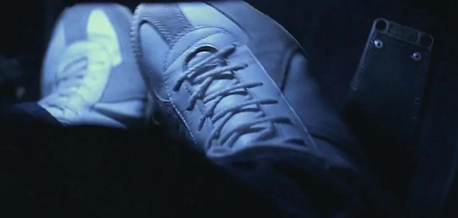 New Balance,Saucony,adidas,Asi  又贵又难抢！周董「头文字 D」穿的鞋今年又火了！市价悄悄起飞！