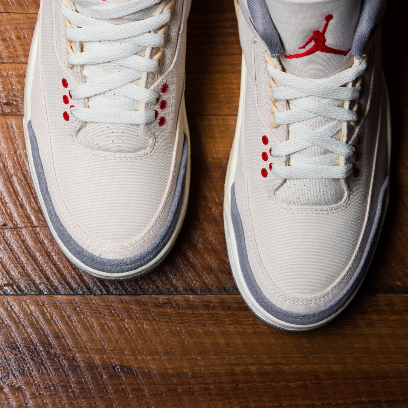 Air Jordan 3,Muslin,AJ,AJ3,DH7  市价￥1600！今早发售的「小 AMM」AJ3 你中签了吗？