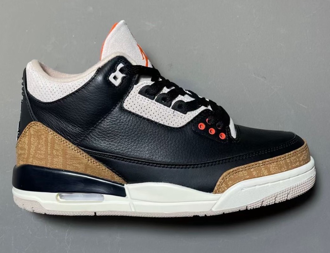 Nike,Air Jordan 3,Desert Eleph  神似「黑水泥」！全新配色 AJ 3 实物图曝光！