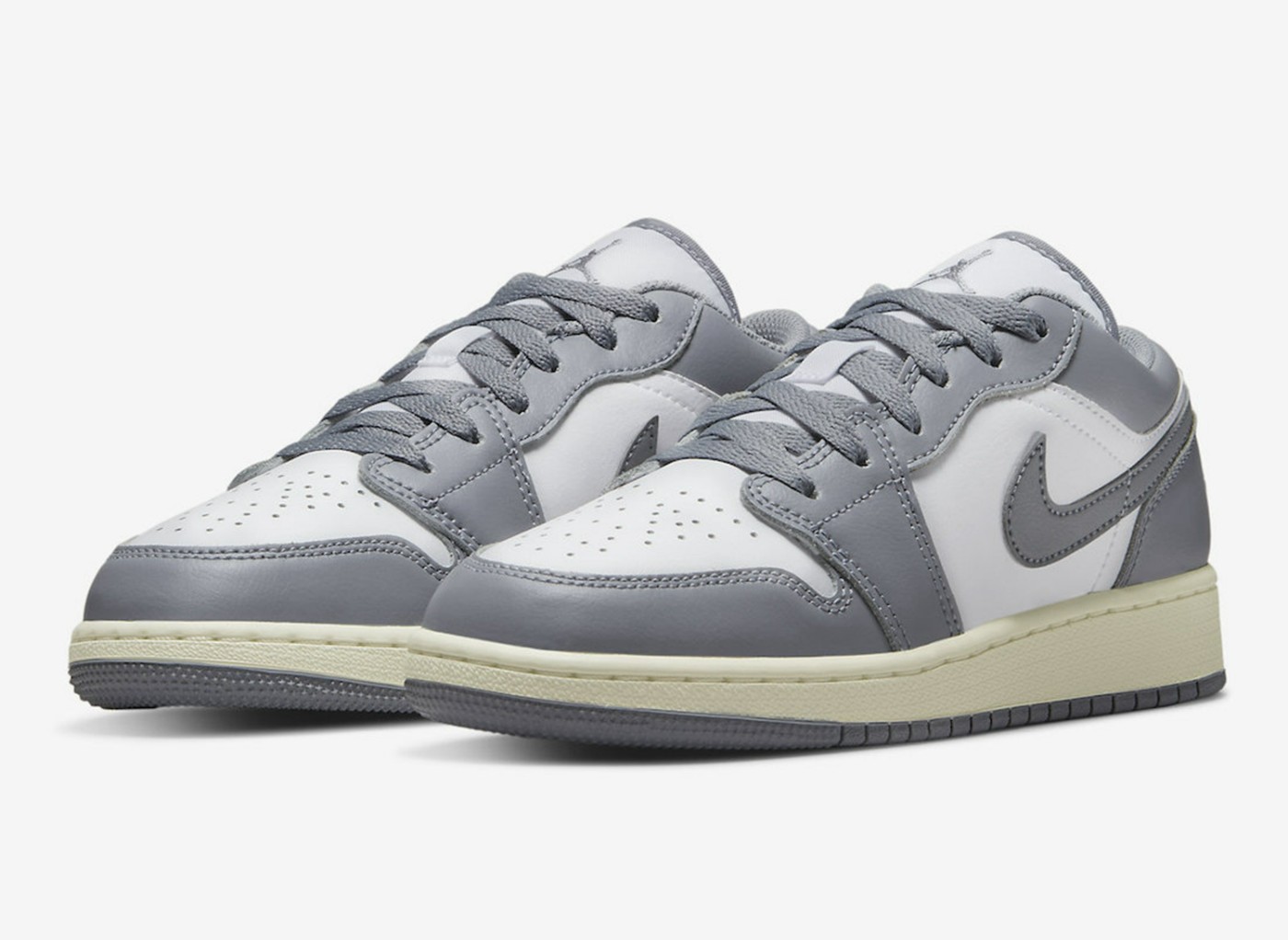 Air Jordan 1 Low,Vintage Grey,  自带氧化真的帅！「酷灰」AJ1 Low 官图曝光！