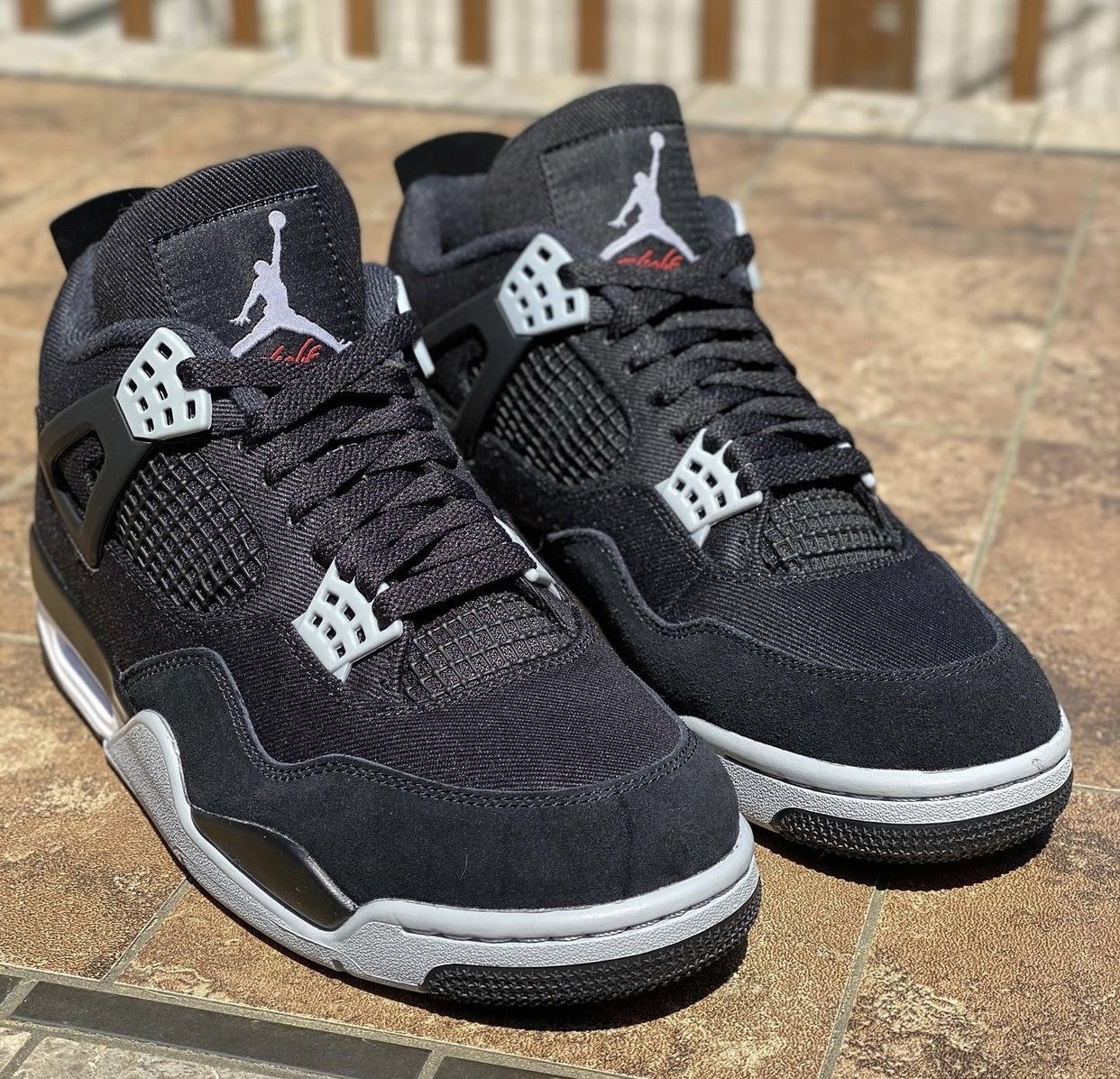 AJ4,Eminem,Air Jordan 4  把阿姆联名价格打下来！「小阿姆」AJ4 更多实物图片来了！