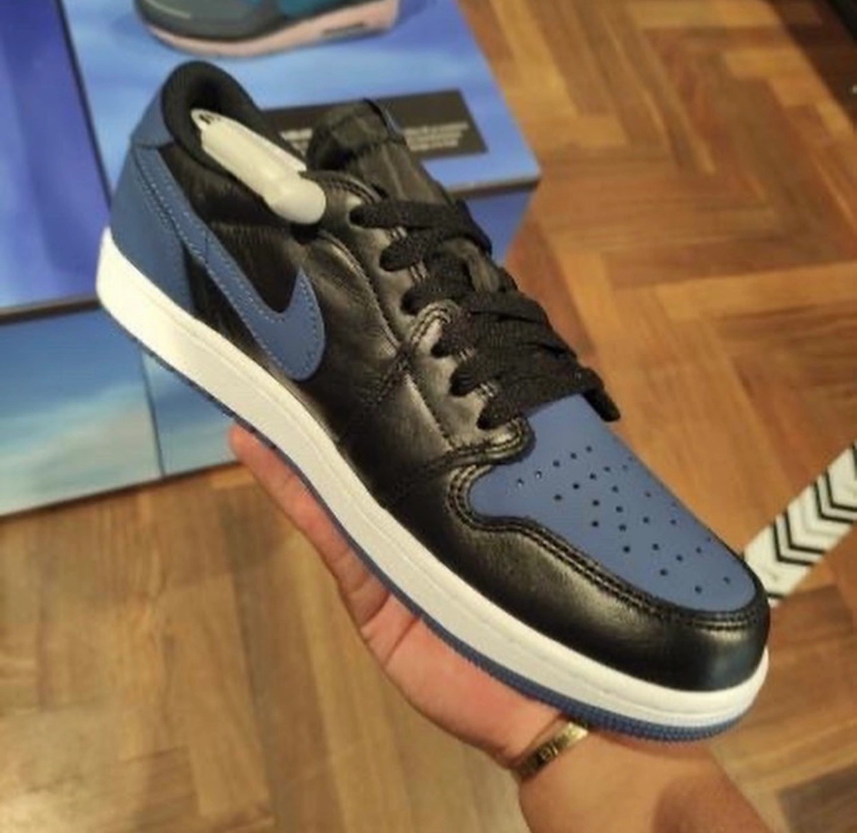 AJ,Air Jordan 1 Low OG,Mystic  新黑蓝 AJ1 实物曝光！藤原浩：这配色眼熟啊！
