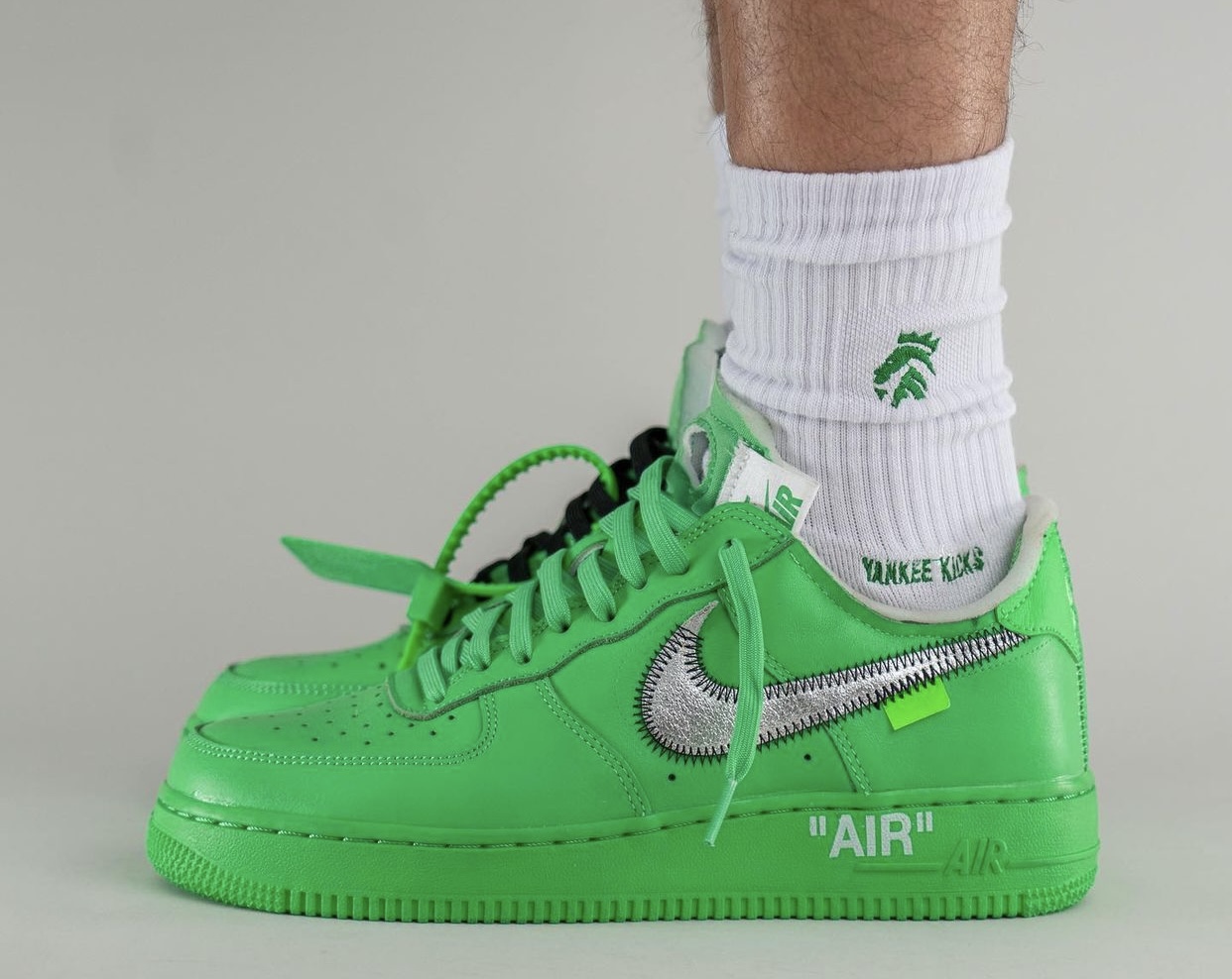 OFF-WHITE,Nike,Air Force 1 Low  发售信息泄露！「绿色艺术馆」OW x AF1 看着就不便宜！