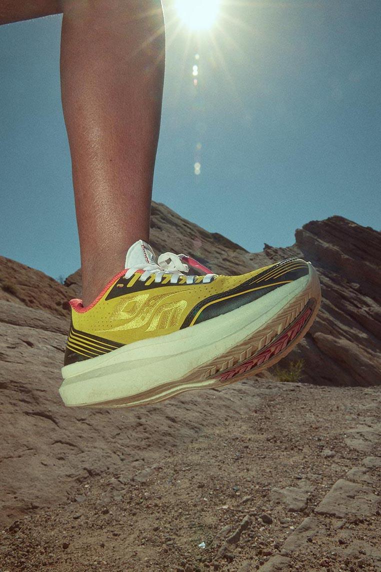 Diet Starts Monday,Saucony,发售  超跑也能玩质感！Diet Starts Monday x Saucony 现已发售！
