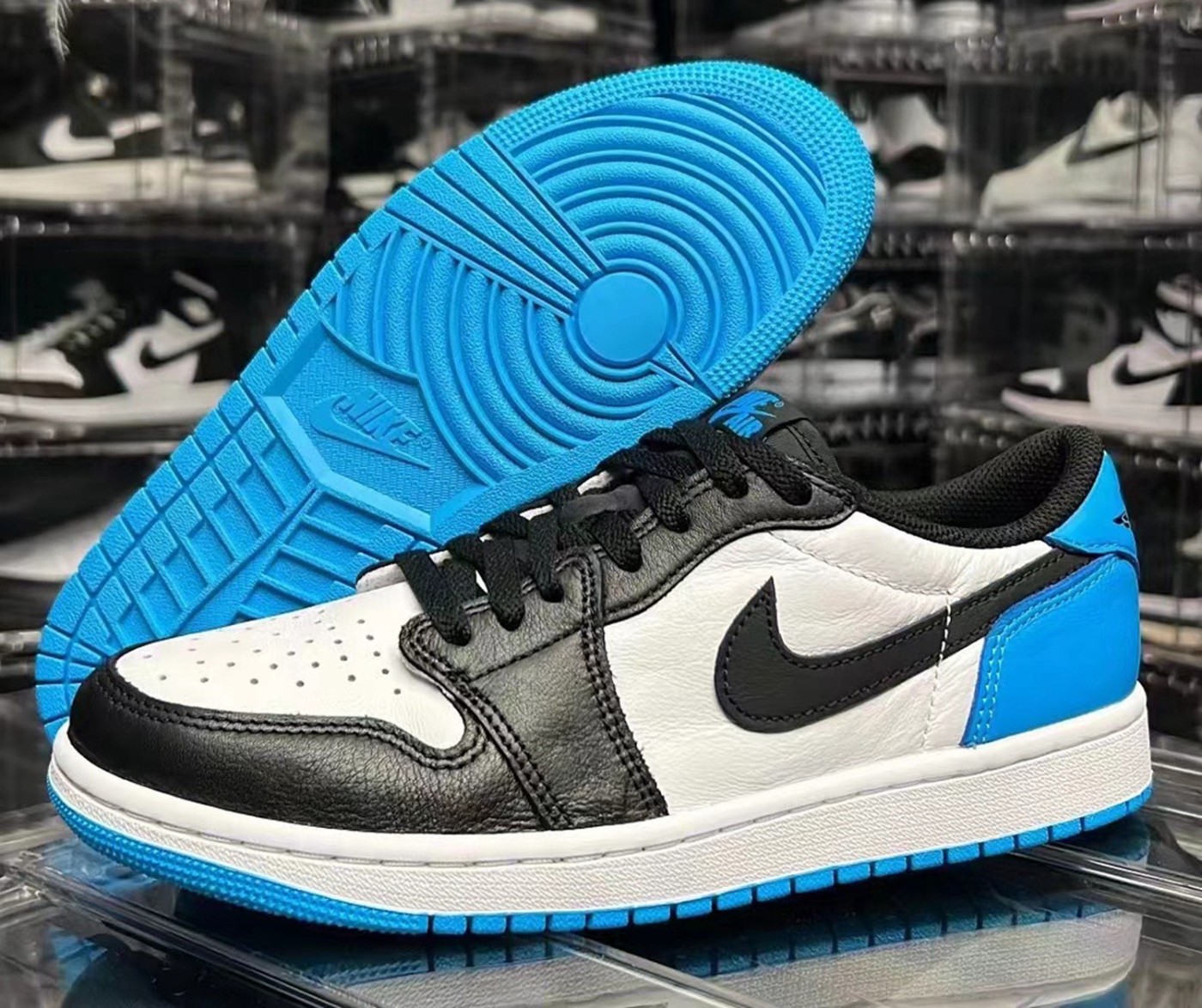 Nike,Air Jordan 1Low,UNC,CZ079  「北卡黑脚趾」yyds！全新 AJ1 Low 颜值你爱了吗？