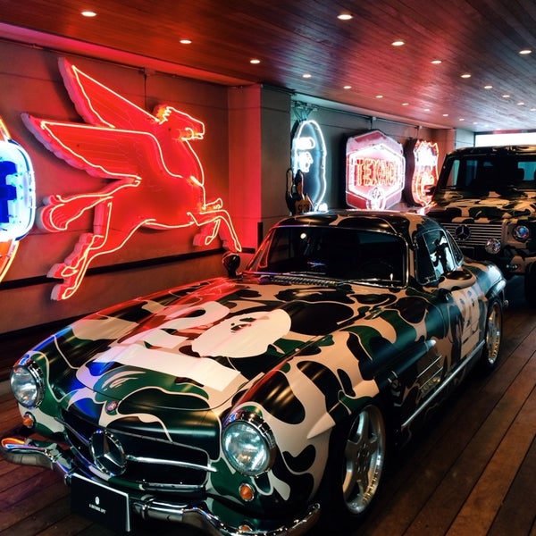 BAPE,Hot Wheels,奔驰,300SL  奔驰鸥翼门太酷了！BAPE「豪车联名」即将发售！