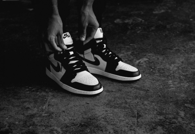 Air Jordan 1 Hi 85,AJ1,Black W  市价破 6K！又一元年 AJ1 确定复刻！