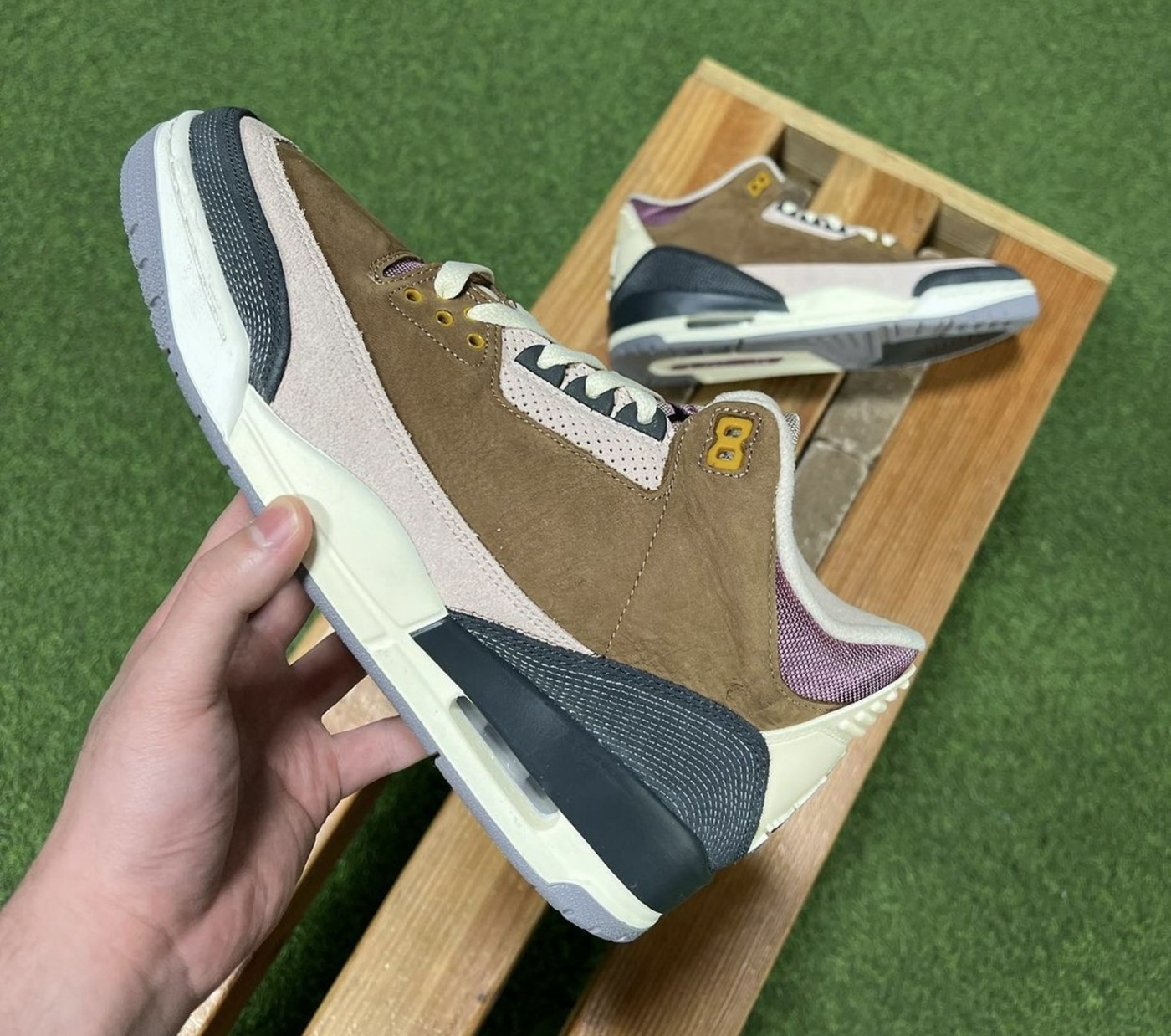 Air Jordan 3,Winterized,DR8869  冬季版 Air Jordan 3 最新实物曝光！光看质感就想要！