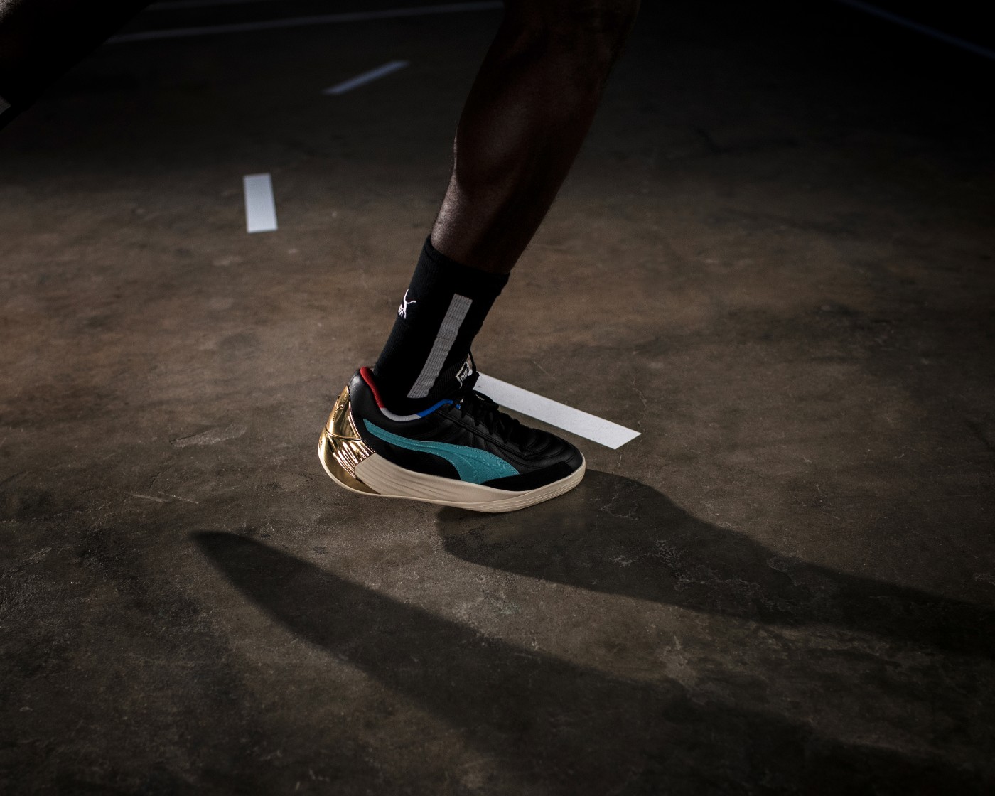 PUMA,FUSION NITRO,PARIS  PUMA 篮球鞋果然留了一手！足球鞋鞋面你受得了吗？