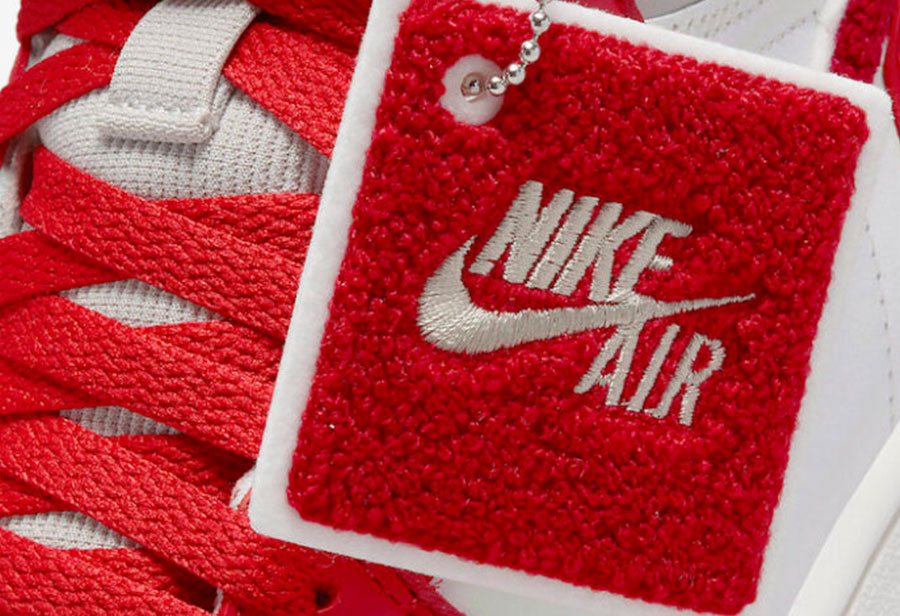 Air Jordan 1 High OG WMNS,News  七月必入不止倒钩 3.0！这双「灯芯绒」AJ1 太种草了！