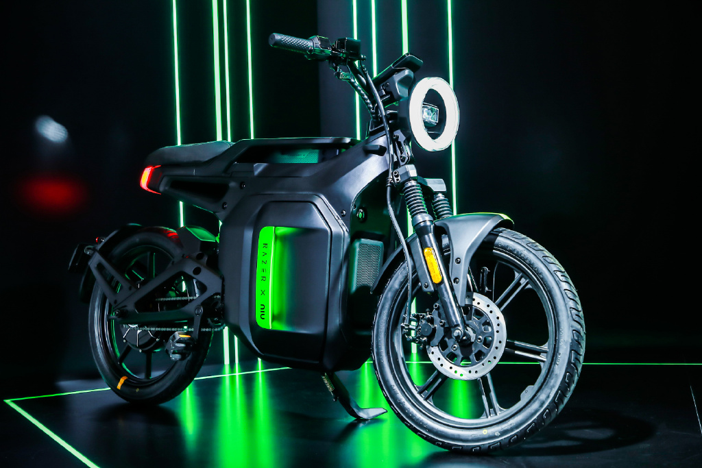 小牛,Razer  「雷蛇联名」电动车来了！权志龙看了都得心动！