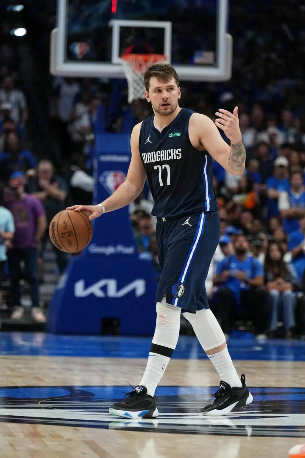 NBA,东契奇,Air Jordan,Luka 1,倒钩  Jordan 门面！NBA 新星上脚倒钩 3.0！亲晒新配色签名鞋！