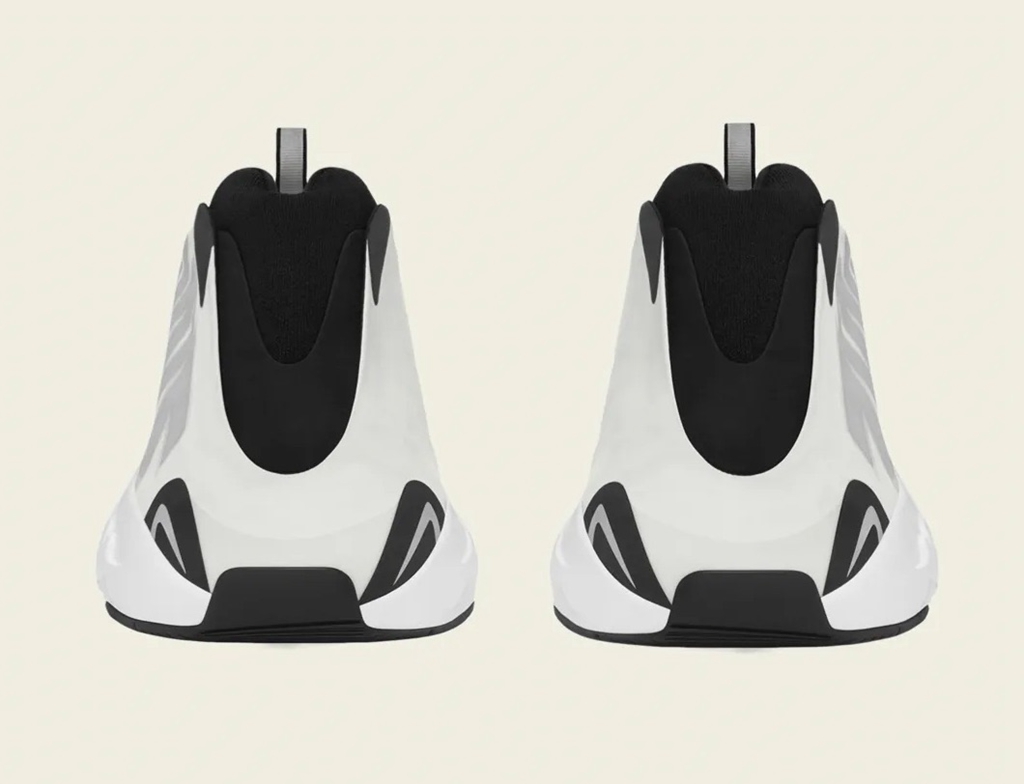 Yeezy Boost 700 MNVN Laceless,  下周登场！「熊猫」Yeezy 700 MNVN 上脚有点帅！