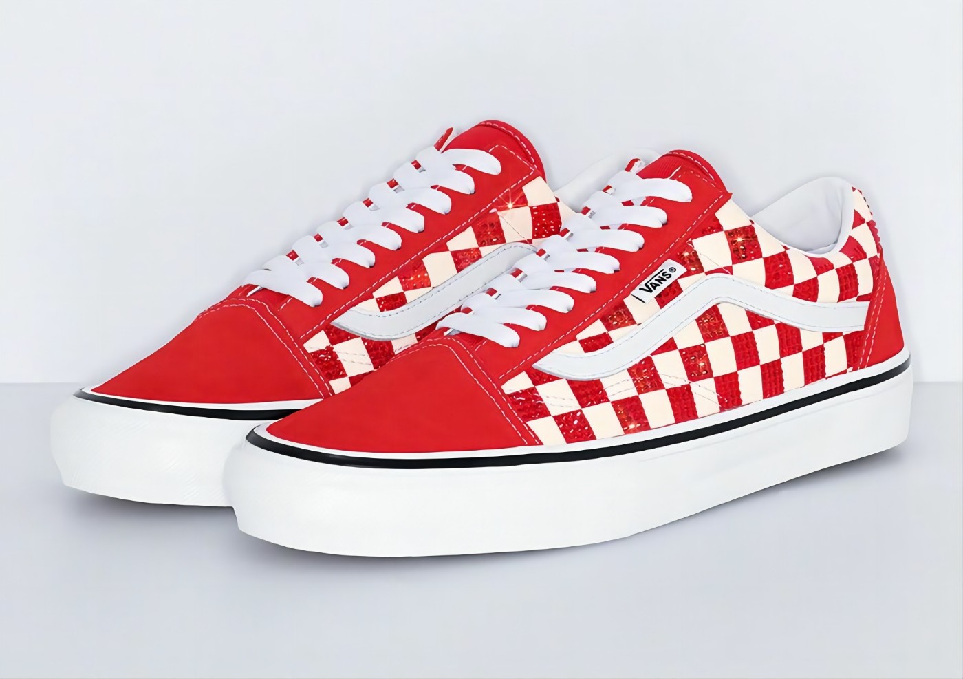 Supreme,Swarovski,Vans,Old Sko  恐怕又不好抢！施华洛世奇 x Supreme 三方联名鞋太闪了！