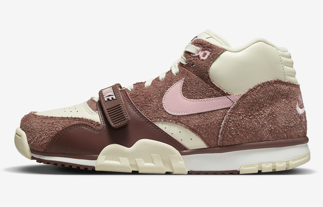 Nike,Air Trainer 1,发售,DM0522-2  又一双 Nike 情人节新鞋官图释出！这质感你喜欢吗？