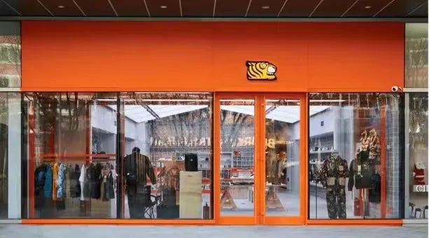 SOULGOODS,Nike,Dunk  突发惊喜！Nike 又一个「首次联名」最快完整开箱！有两双第一次见！