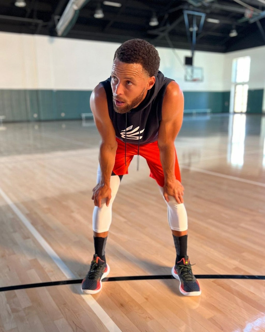 NBA,詹姆斯,德罗赞,东契奇,库里,UA,Nike,Air  周末 NBA 上脚！浓眉强势爆发！库里「离谱三分」全网刷屏！