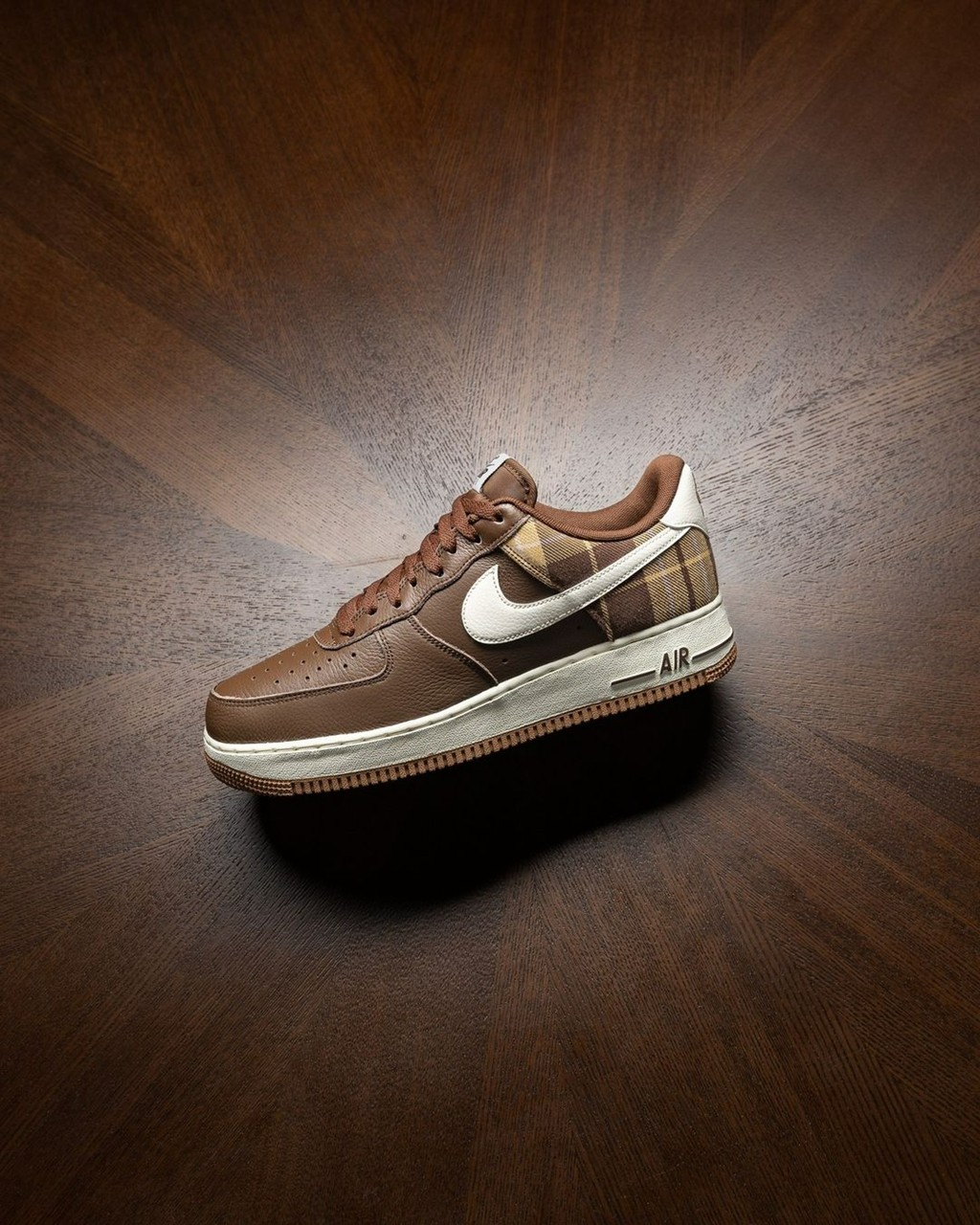 Nike,Air Force 1 Low  四十多万的 LV x AF1 有平替了！看官图你种草了吗？