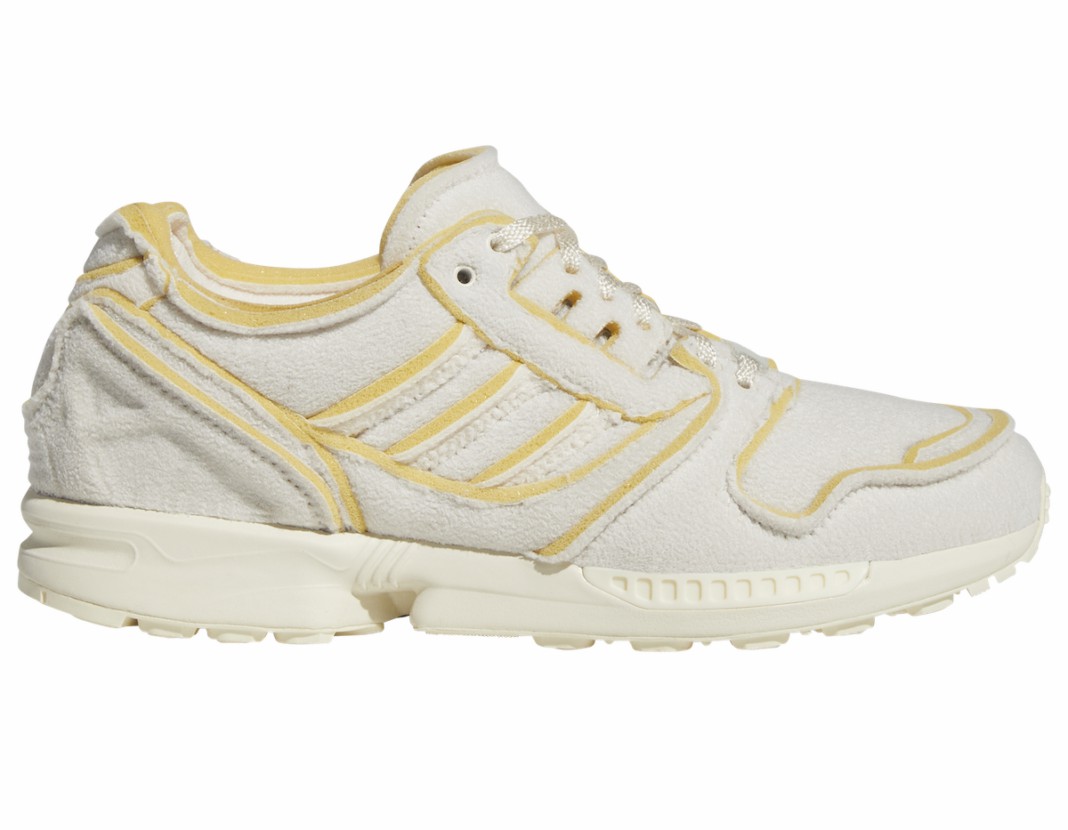 adidas,Cozy ZX 8000,Chalk Whit  这解构风格有点帅！全新 ZX 8000 你给打几分？