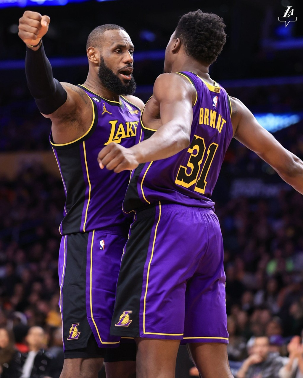NBA,詹姆斯,德罗赞,东契奇,库里,UA,Nike,Air  NBA 上脚合集！国产鞋遍地开花！网友：时代变了！