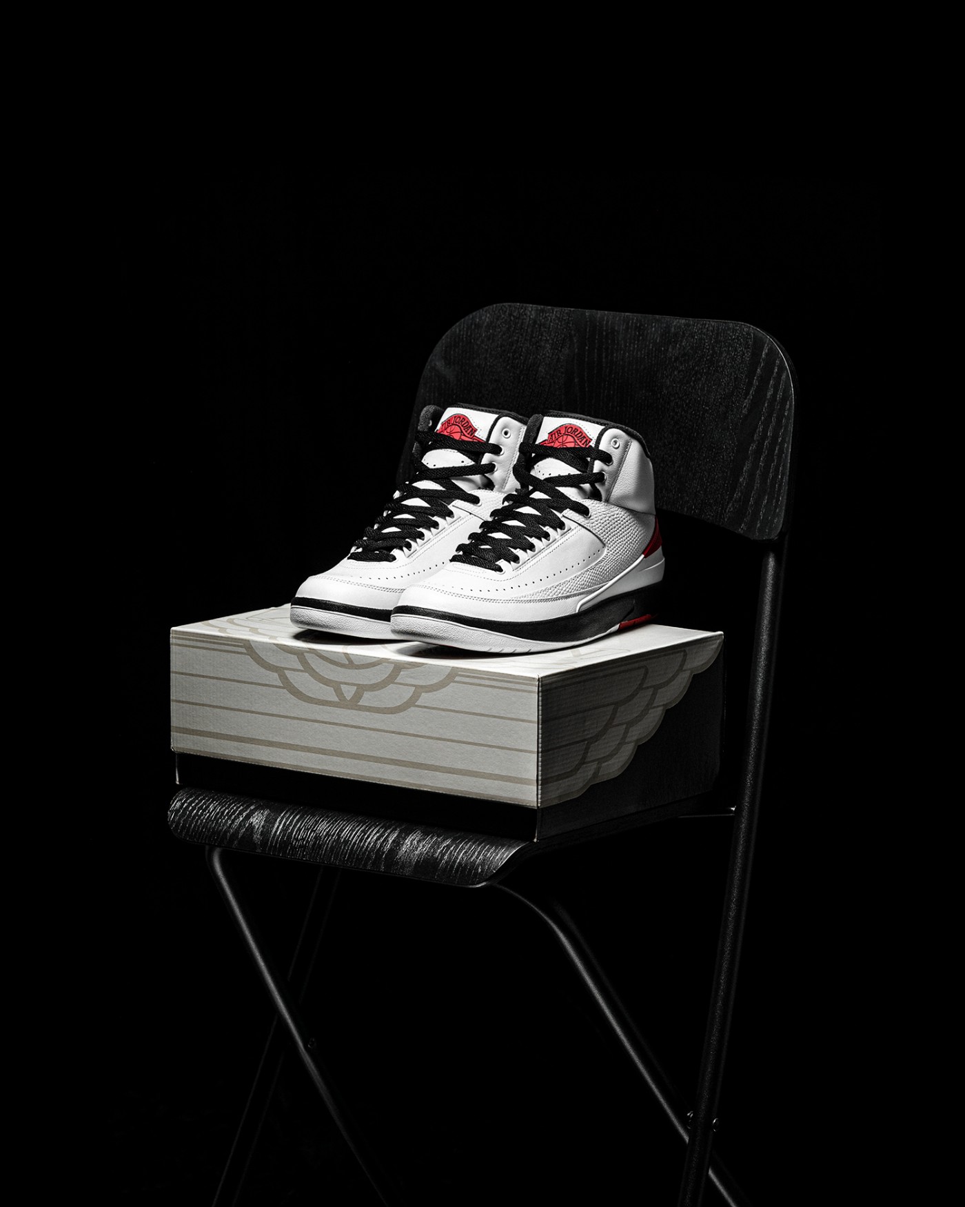 Neutral Grey,Air Jordan 2,AJ2,  暗藏「天际线」设计！「酷灰」AJ2 首次曝光！
