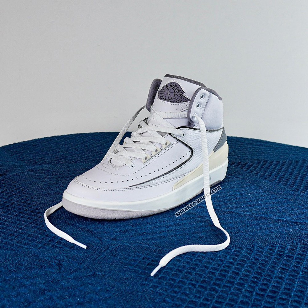 Neutral Grey,Air Jordan 2,AJ2,  暗藏「天际线」设计！「酷灰」AJ2 首次曝光！