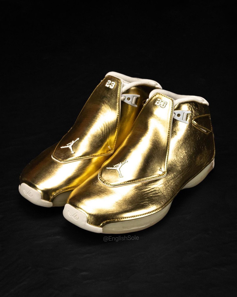 AJ,AJ18,Air Jordan 18,OVO,Gold  纯金配色 OVO x AJ18 实物曝光！只可惜...