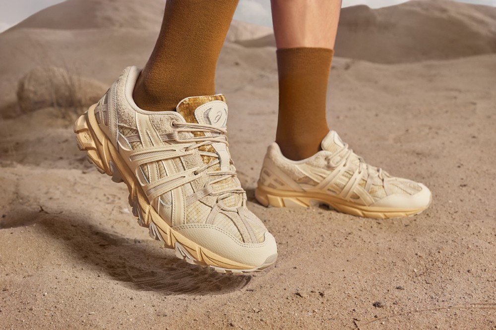 ASICS,URBAN CITY TECH,GEL-SONO  大地色系又来了！全新 ASICS URBAN CITY TECH 系列即将登场！