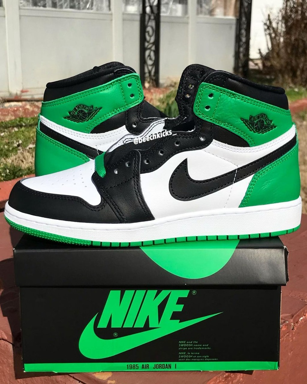 Air Jordan 1 High OG,Lucky Gre  「黑绿脚趾」AJ1 最新实物曝光！发售日期定在 …