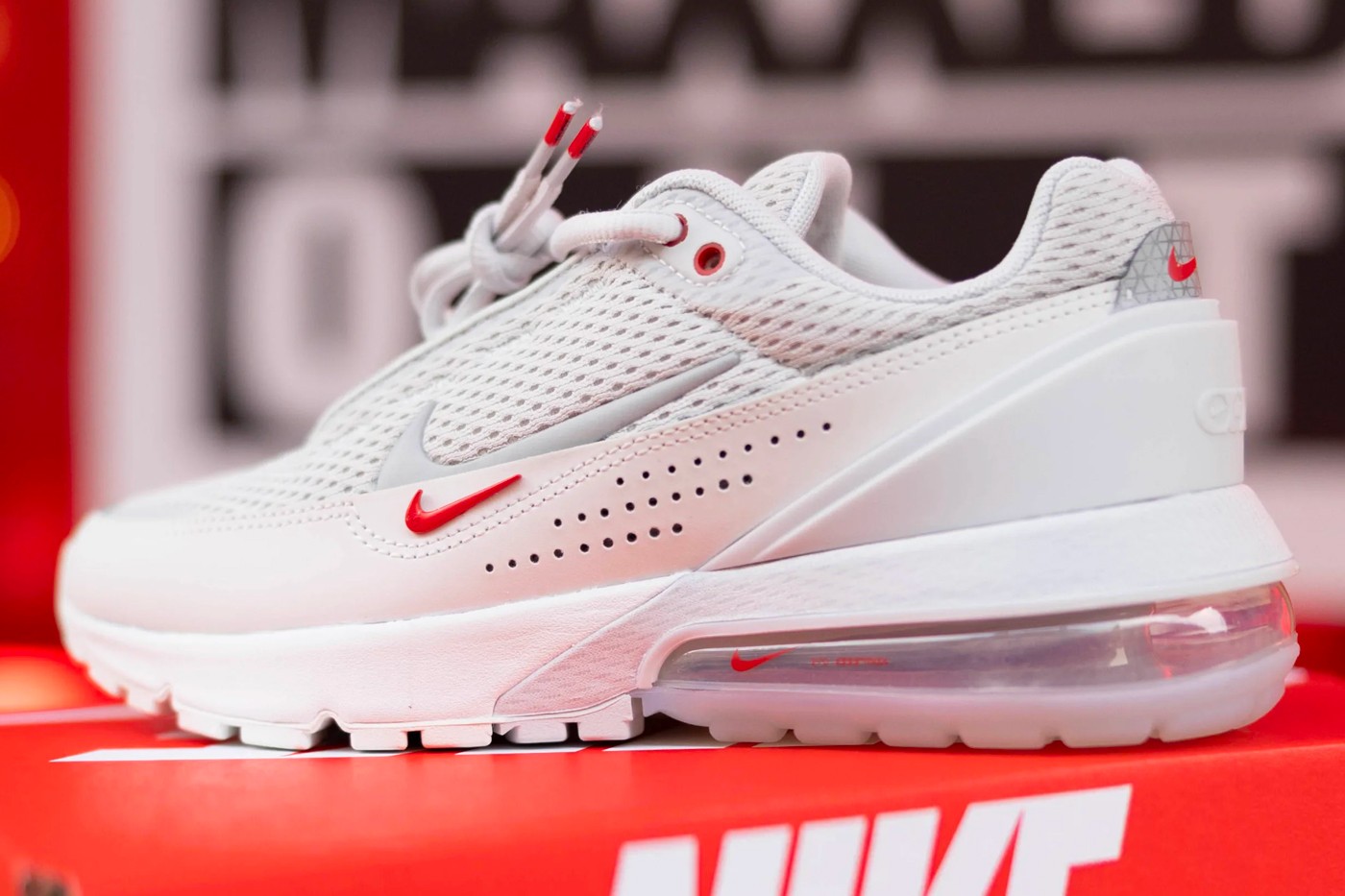Nike,Air Max Pulse  科技感满满！Air Max Day 新鞋实物首次曝光！