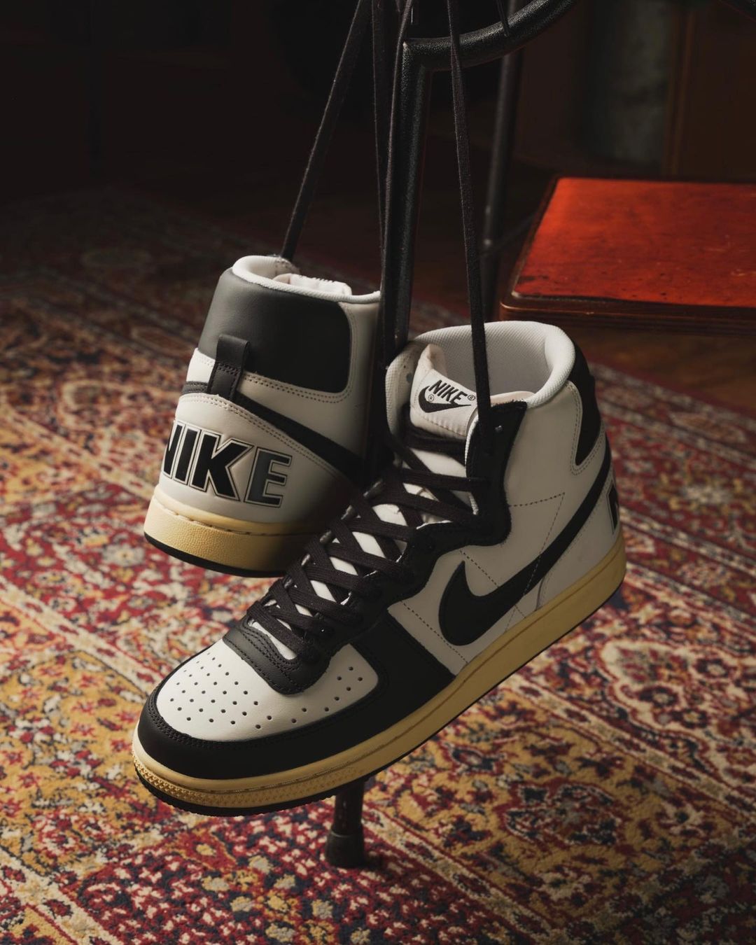 Nike Terminator High  涨价好几百！Nike「熊猫新鞋」国内终于要发售了！