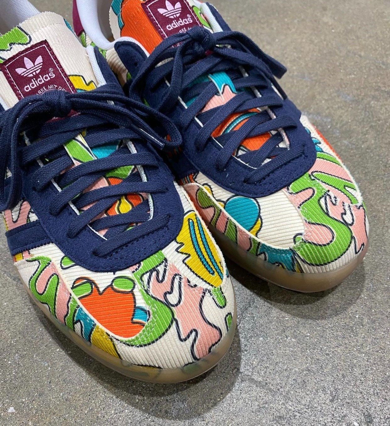 Gazelle Indoor,adidas,Sean Wot  「灯芯绒大帝」联名复古鞋来了！你心动了吗？