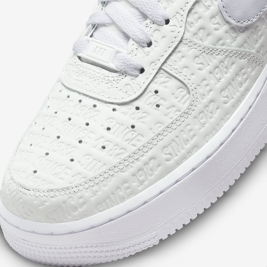 Nike,Air Force 1 Low,Since 198  满印造型太讨喜！全新造型「纯白 AF1」官图曝光！