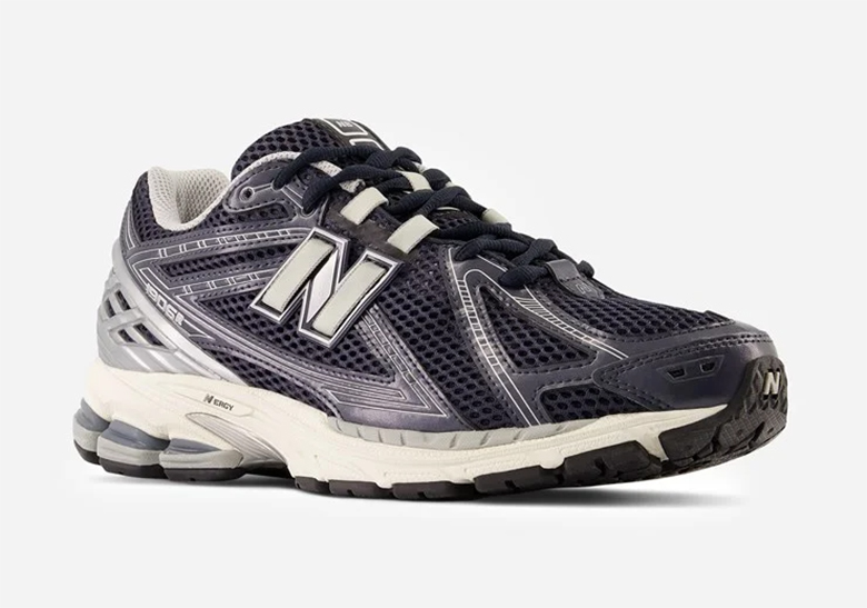 New Balance 1906R,  复古元素拉满！全新 New Balance 1906R 官图曝光！