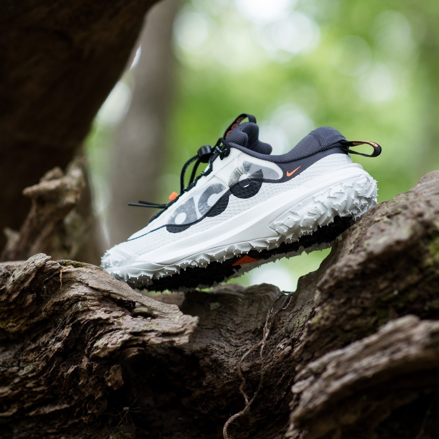 Nike,ACG Mountain Fly Low,Summ  「机能风」帅气造型！全新 ACG Mountain Fly 2 马上登场！