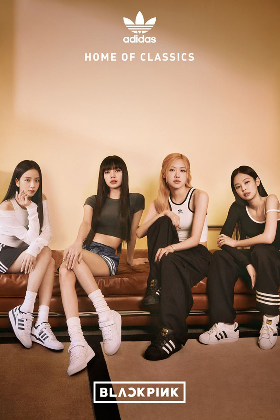 BLACKPINK,adidas Originals  尽显性感造型！BLACKPINK 全员带货三叶草新品！