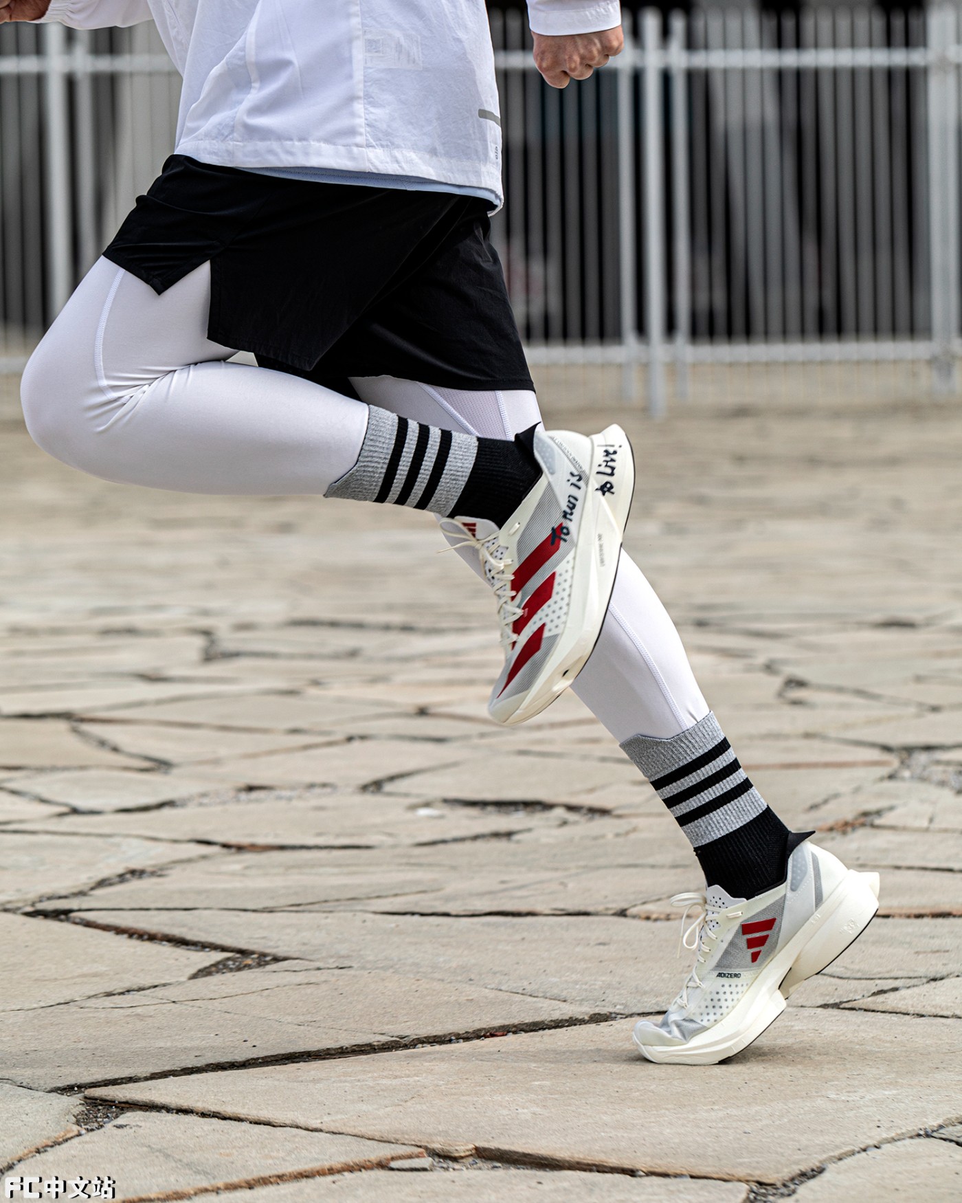 adidas,ADIZERO,ADIOS PRO 3  阿迪顶级「神秘新鞋」又出新配色！简直太适合夏天了！买哪双真难选！